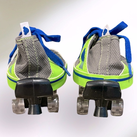 Cute Adjustable Build-A-Bear Black Roller Skates W/Neon Green & Gray Sneakers - Picture 2 of 4